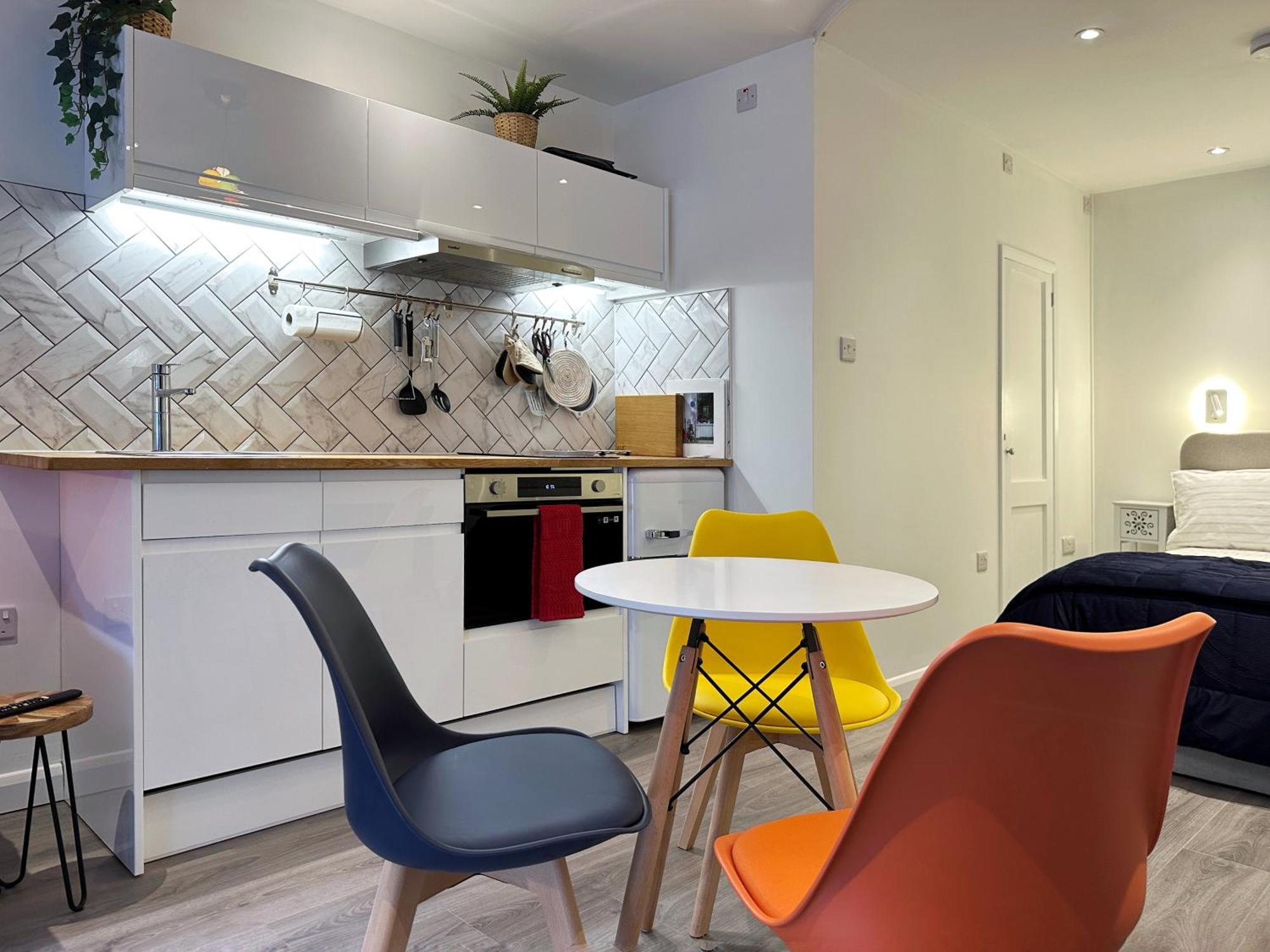 Kensington Studio Hosted By Airoperate Near Notting Hill - 1 Double Bed , 1 Sofa Bed, Ground Floor Apartment Via Private Entrance Λονδίνο Εξωτερικό φωτογραφία