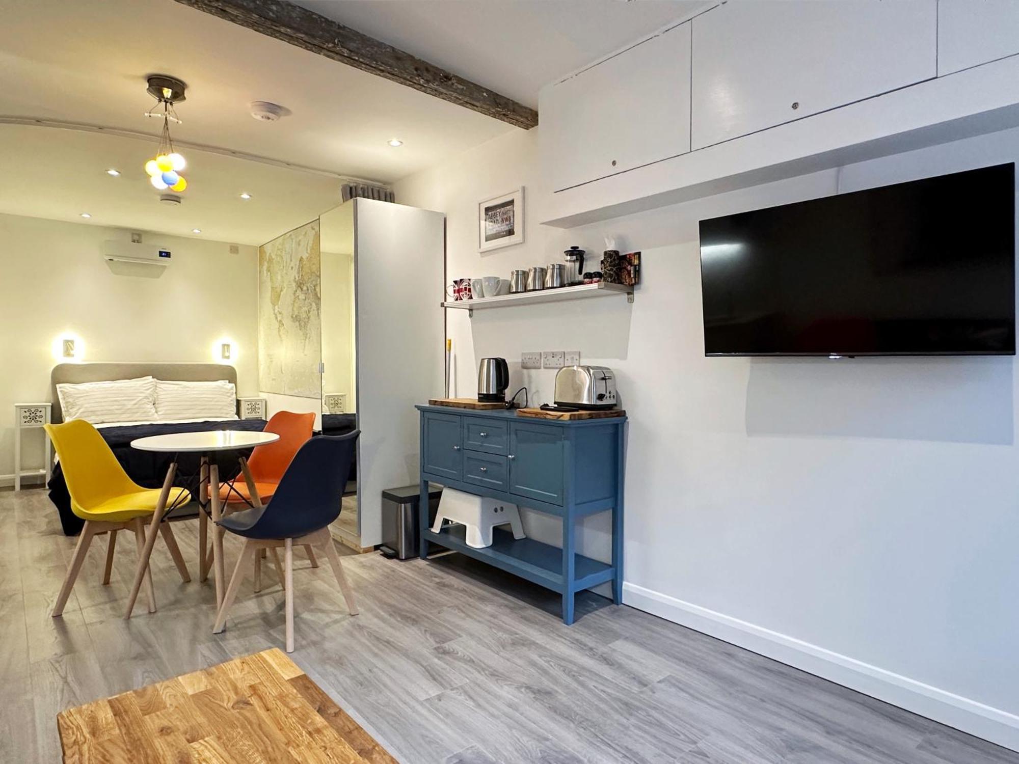 Kensington Studio Hosted By Airoperate Near Notting Hill - 1 Double Bed , 1 Sofa Bed, Ground Floor Apartment Via Private Entrance Λονδίνο Εξωτερικό φωτογραφία