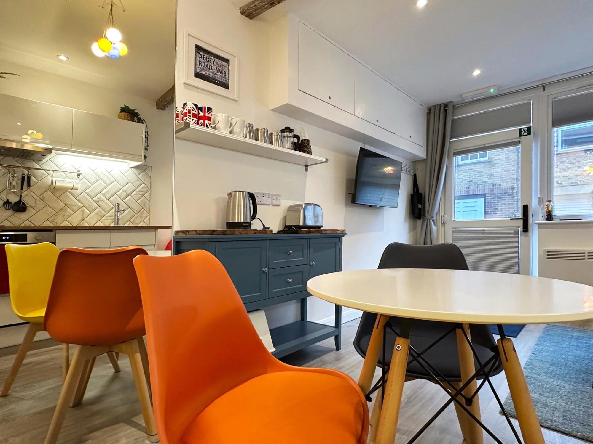Kensington Studio Hosted By Airoperate Near Notting Hill - 1 Double Bed , 1 Sofa Bed, Ground Floor Apartment Via Private Entrance Λονδίνο Εξωτερικό φωτογραφία